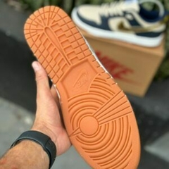 Tênis Nike SB Dunk Low Premium na internet