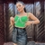 Croped Sabrina na internet
