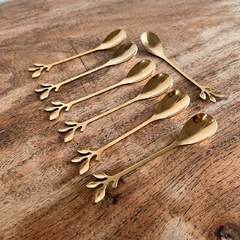 Pack de cucharitas doradas "Ramitas" 12 cm de diámetro