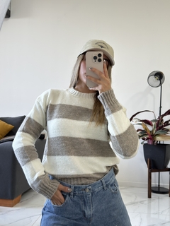 Sweater rayado en internet