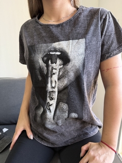 Imagen de Remera con estampa