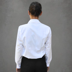 CAMISA BLANCA PARA SACO DE DAMA en internet