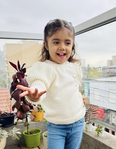 Sweater princesa beba crudo