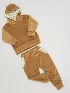 Conjunto Plush Camel