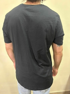 Remera Mokba Básica - comprar online