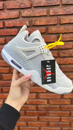 Nike Jordan Retro 4 - Gris
