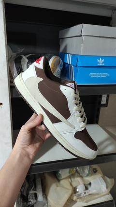 Jordan Travis Scott Low - REVERSE MOCHA - comprar online