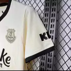 Camisa Everton 2024/2025 Edição Especial Masculina Castore na internet