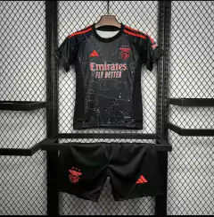 Kit infantil Benfica 2024/2025
