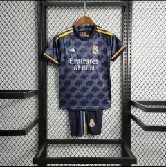Kit Infantil Real Madrid 2024/2025 Adidas