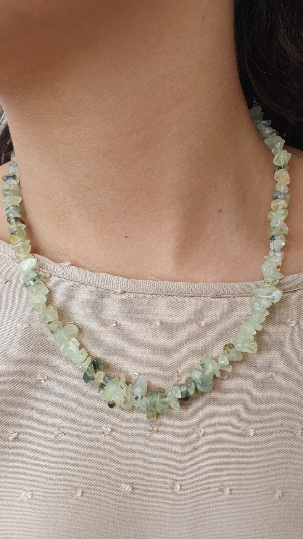 Colar cascalho jade verde 45cm