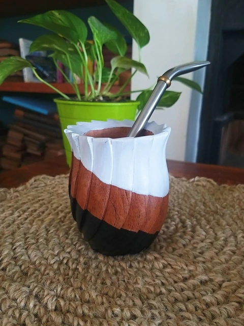 Mate Crown Wite