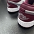 AIR JORDAN LOW VINHO BRANCO COM LOGO CINZA - loja online