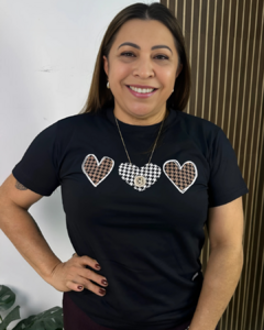 T-SHIRT CORAÇÃO PRETA 100% ALGODÃO
