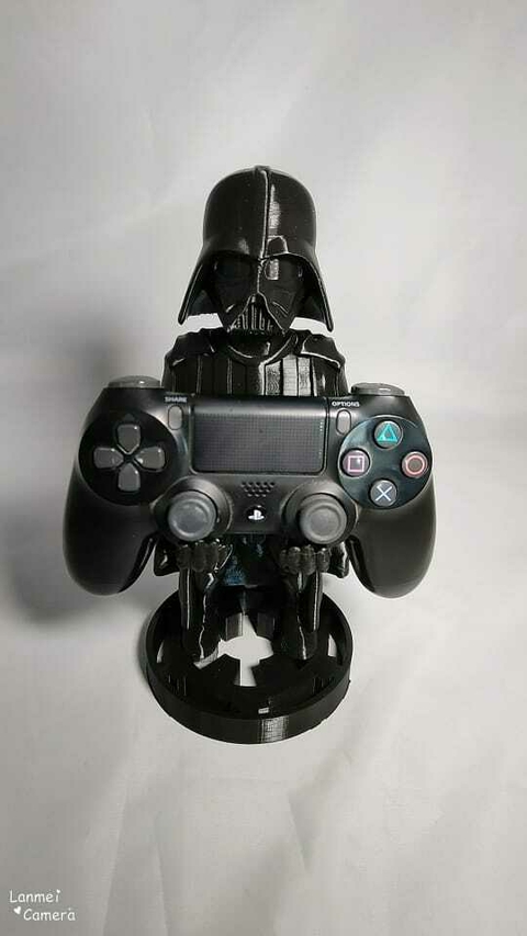 Soporte para joystick Darth Vader color negro