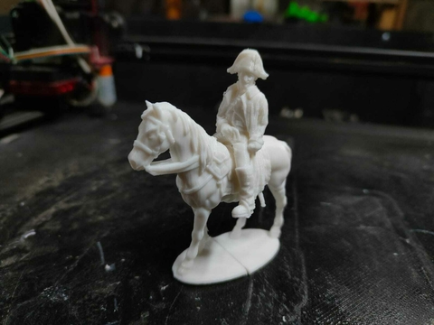 Miniatura Napoleón escala 1/32 color blanco