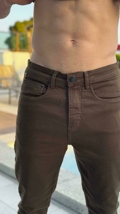 CALÇA ALFAITARIA VERDE SUMO na internet