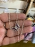 Collar mariposa