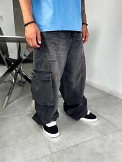 JEAN SUPER BAGGY ETERNAL en internet