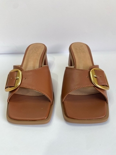 SANDALIA NAPA SOFT NEW WHISKY - comprar online