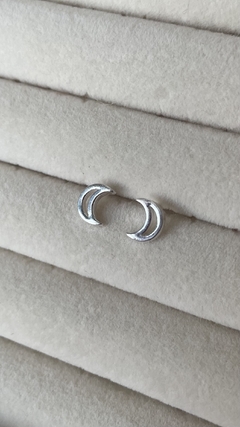 brinco Lua vazado - comprar online