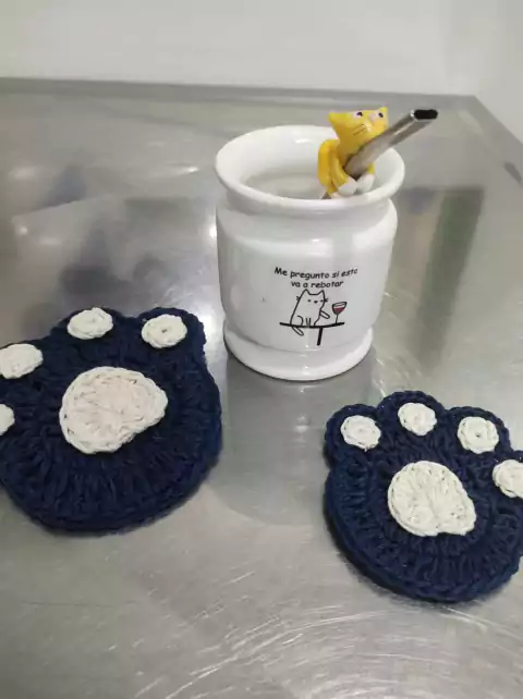 Mate blanco gato