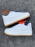 Tênis (Nike) Air Force Branco, Solado bege