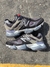Tênis (New Balance) 9060 Cinza/Preto na internet
