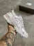 Tênis (New Balance) 530 Branco/Rosa na internet