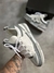 Tênis (Louis Vuitton) LV54 Skate Cinza/Branco - comprar online