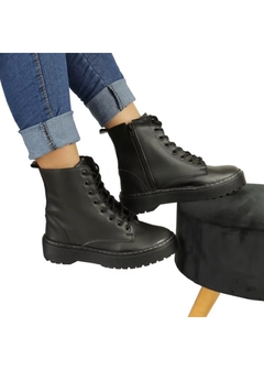 Bota Feminina Coturno Blogueira - loja online