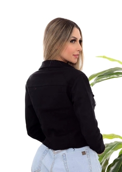 Jaqueta Feminina Cropped Sarja Preta na internet