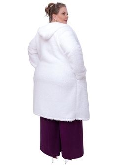 Casaco Feminino Teddy Longo - comprar online