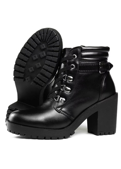 Bota Feminina Cano Médio na internet