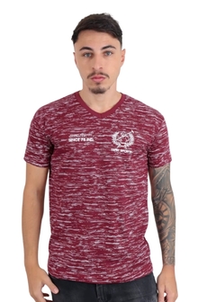 Camiseta Masculina Decote V - comprar online