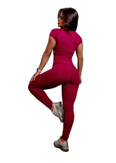 Conjunto Feminino Fitness Calça E Top - comprar online