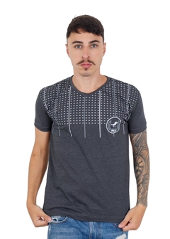 Imagem do Camiseta Masculina Decote V Fashion