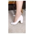 Scarpin Bico Redondo Off White Antiderrapante - comprar online