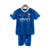 Kit infantil Al Hilal I 23/24 da Puma, azul com detalhes em branco, composto por camiseta e short.