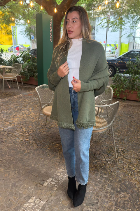 Capa de Tricot com Franja Elegante | Capa Brasa Verde