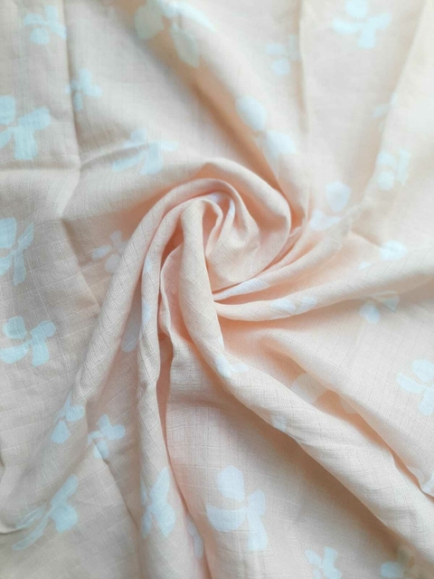 Mantita-babita de friselina Flores