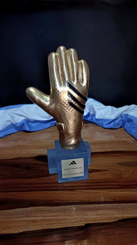 Trofeo Mejor Arquero Emiliano dibu martinez