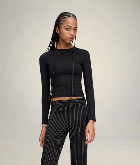 REMERA MANGA LARGA PULL&BEAR - comprar online