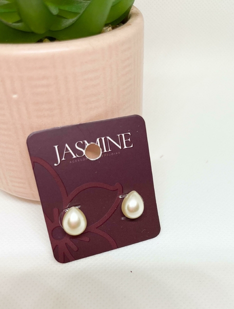 Brinco Gotinha em Pérola Banhado a Ouro