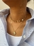 Choker com pingentes de medalhas banhada a Ouro 18K - comprar online