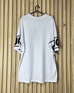 REMERA OVERSIZE HUOKY STAGE - zavage