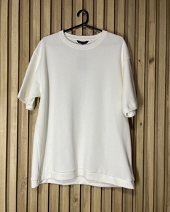 REMERA OVERSIZE FARENHEITE