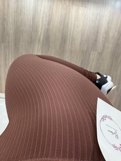 Conjunto de calça no canelado premium na internet