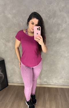 Blusinha no poliamida com decote nas costas
