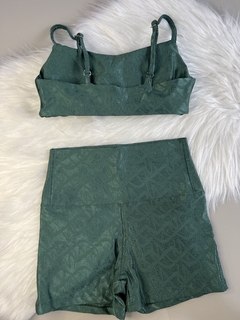 Conjunto texturizado com brilho e alças reguláveis - comprar online